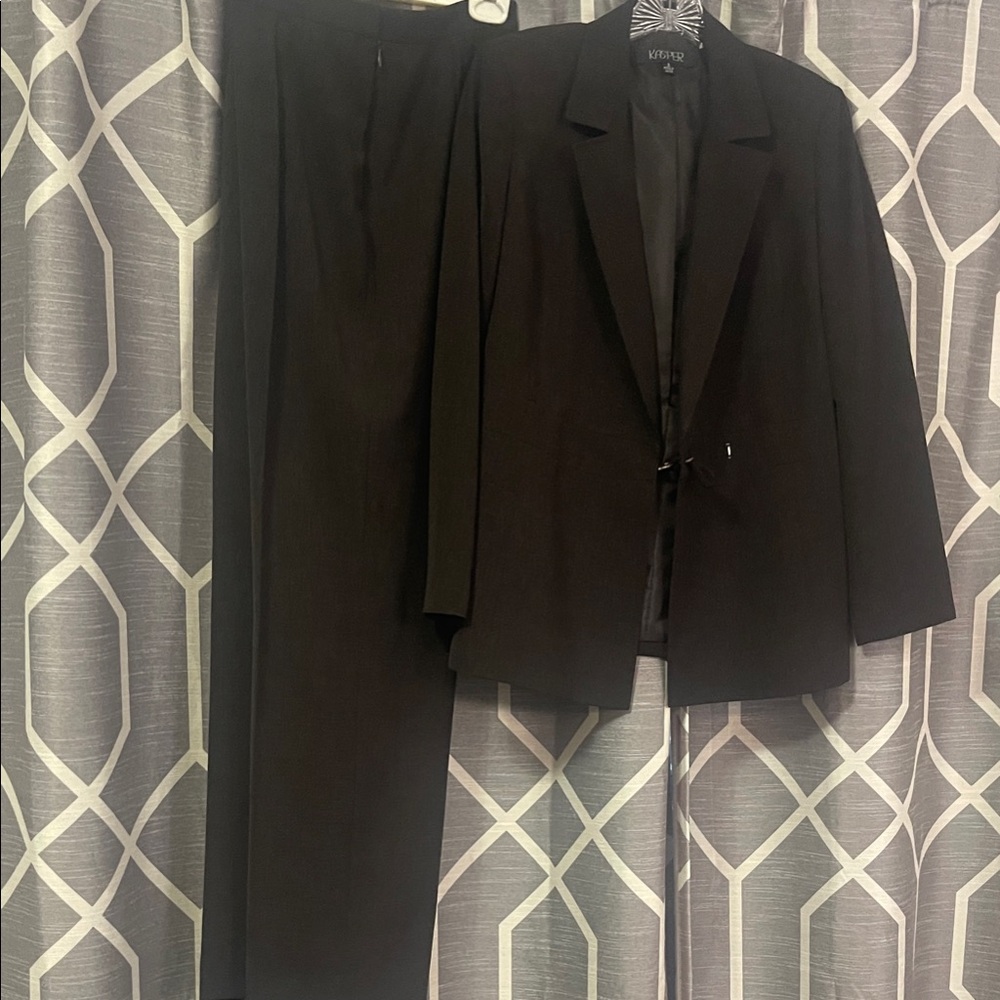 Dark Brown Elegant Two-Piece Suit Set